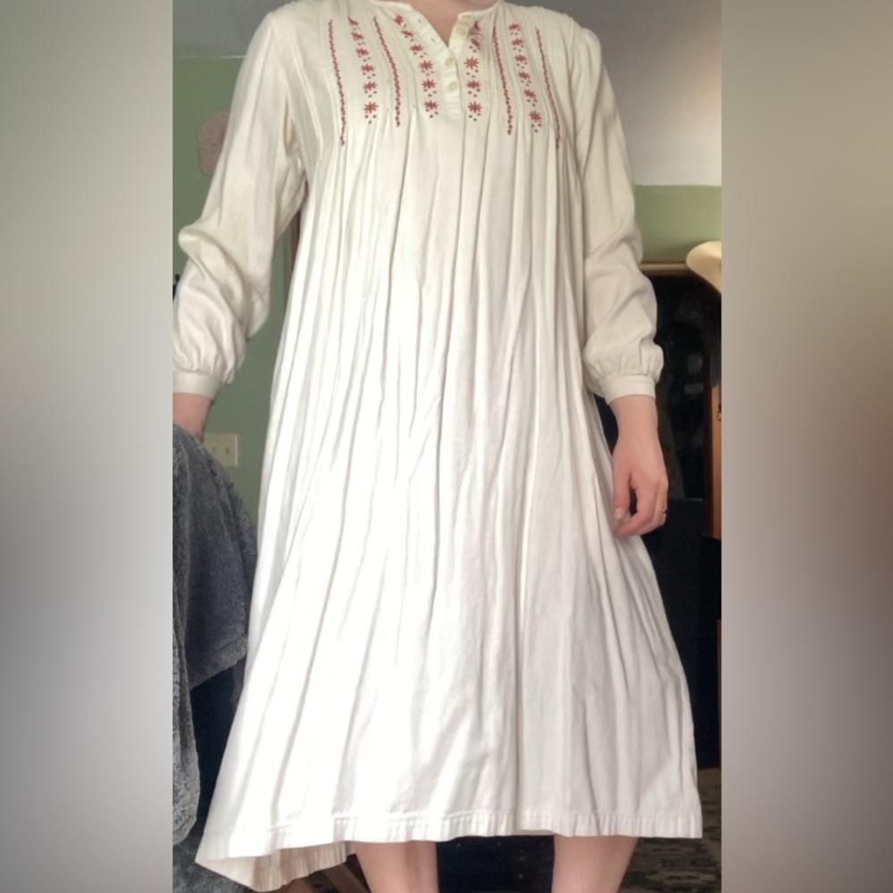 L.L. Bean Women's Cream Cotton dress